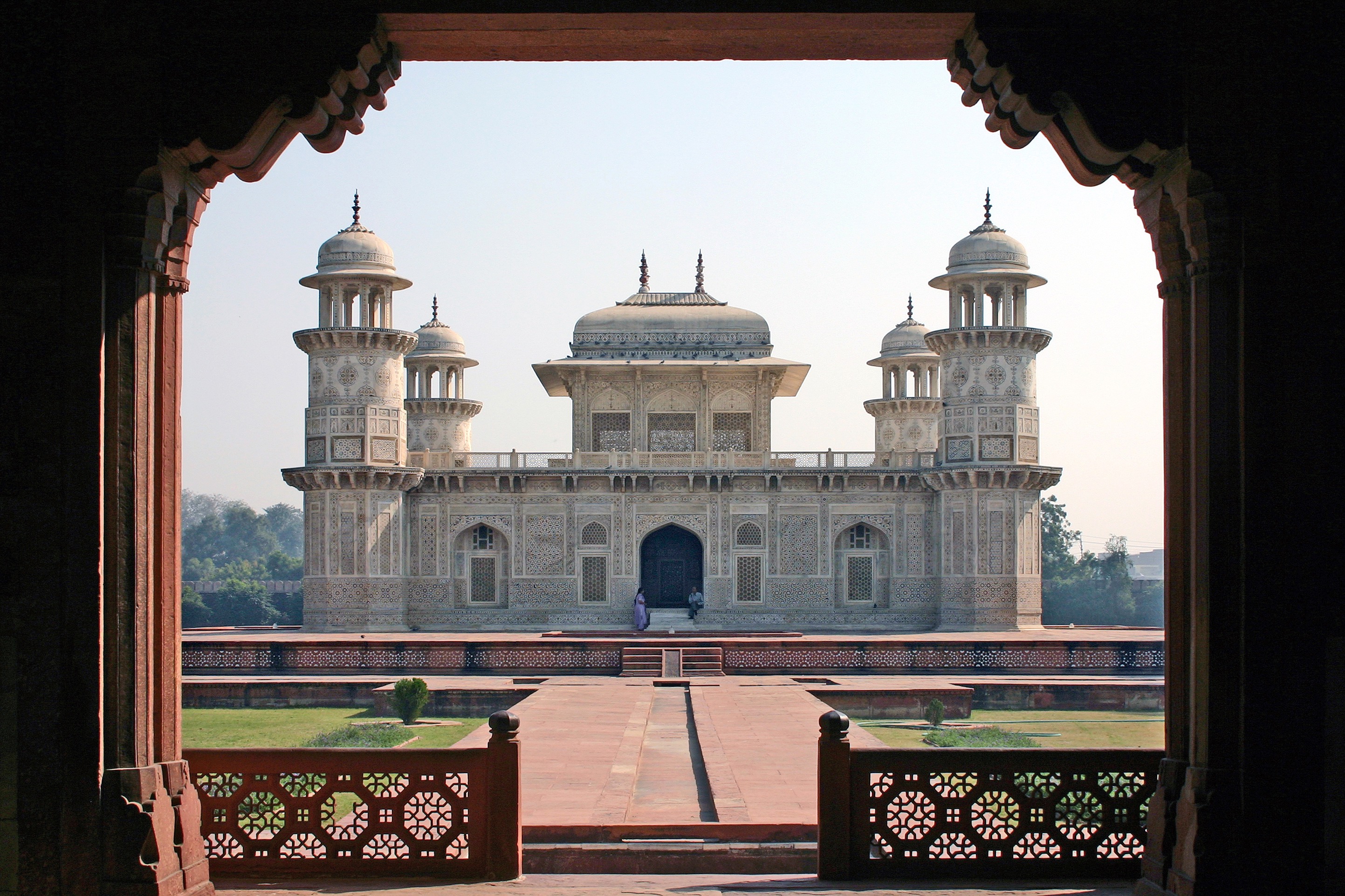Agra