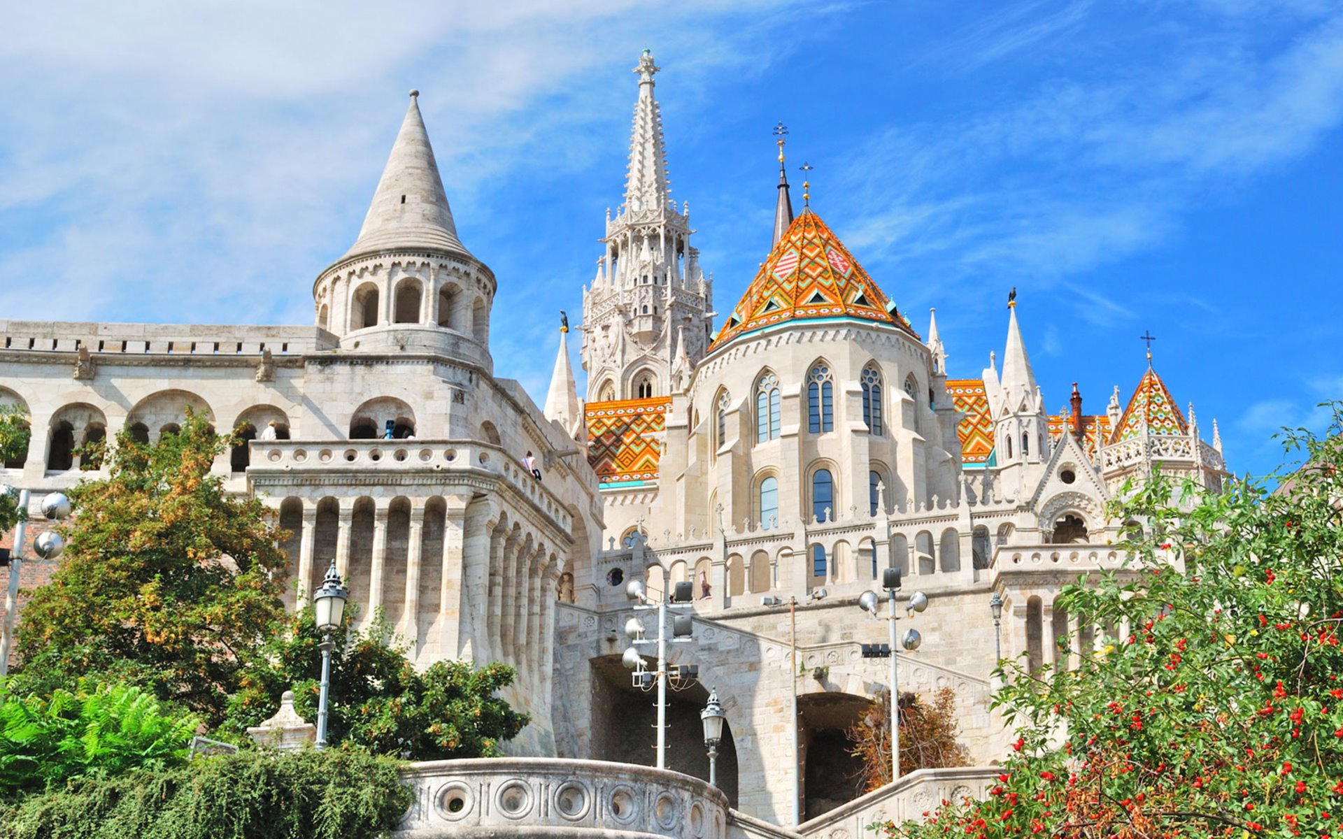 Budapest y Jordania diseñado por LAT.40
