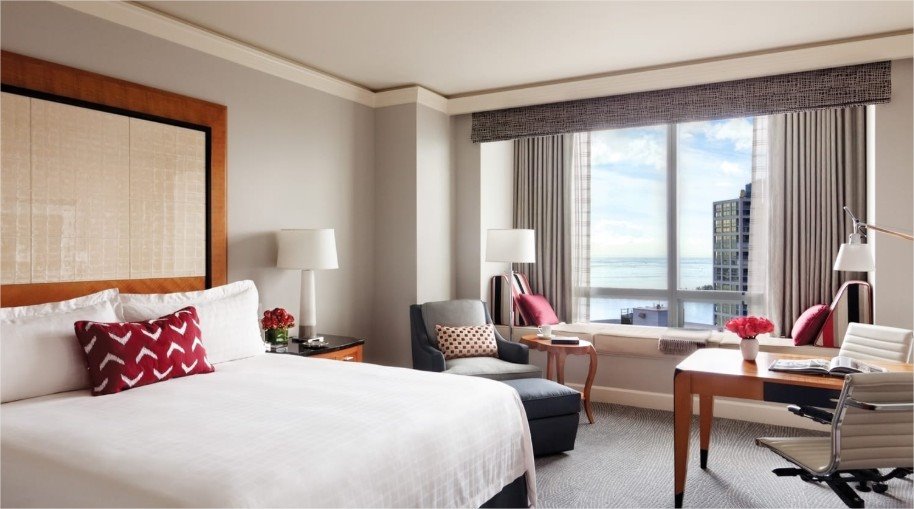 Four Seasons Hotel Miami en su destino