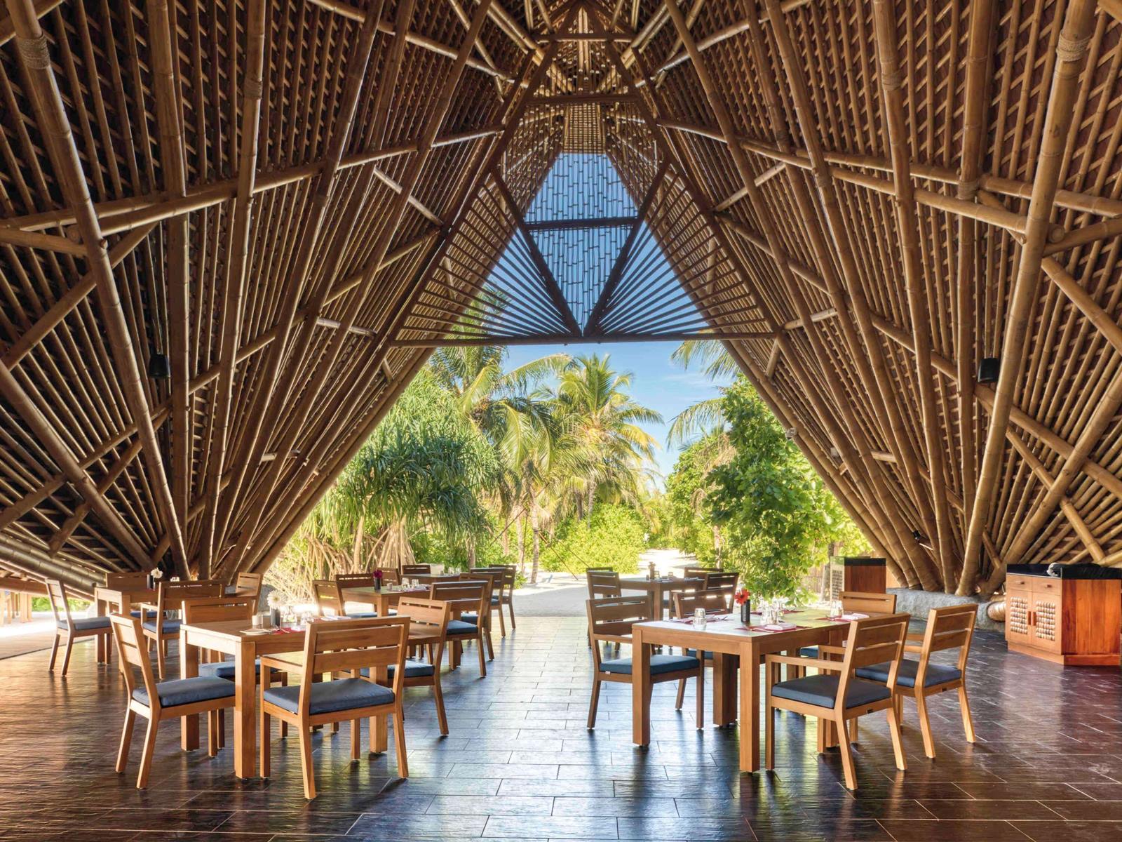 Mövenpick Resort Kuredhivaru Maldives en Maldivas