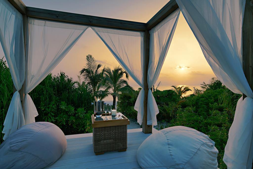 Mövenpick Resort Kuredhivaru Maldives en Maldivas
