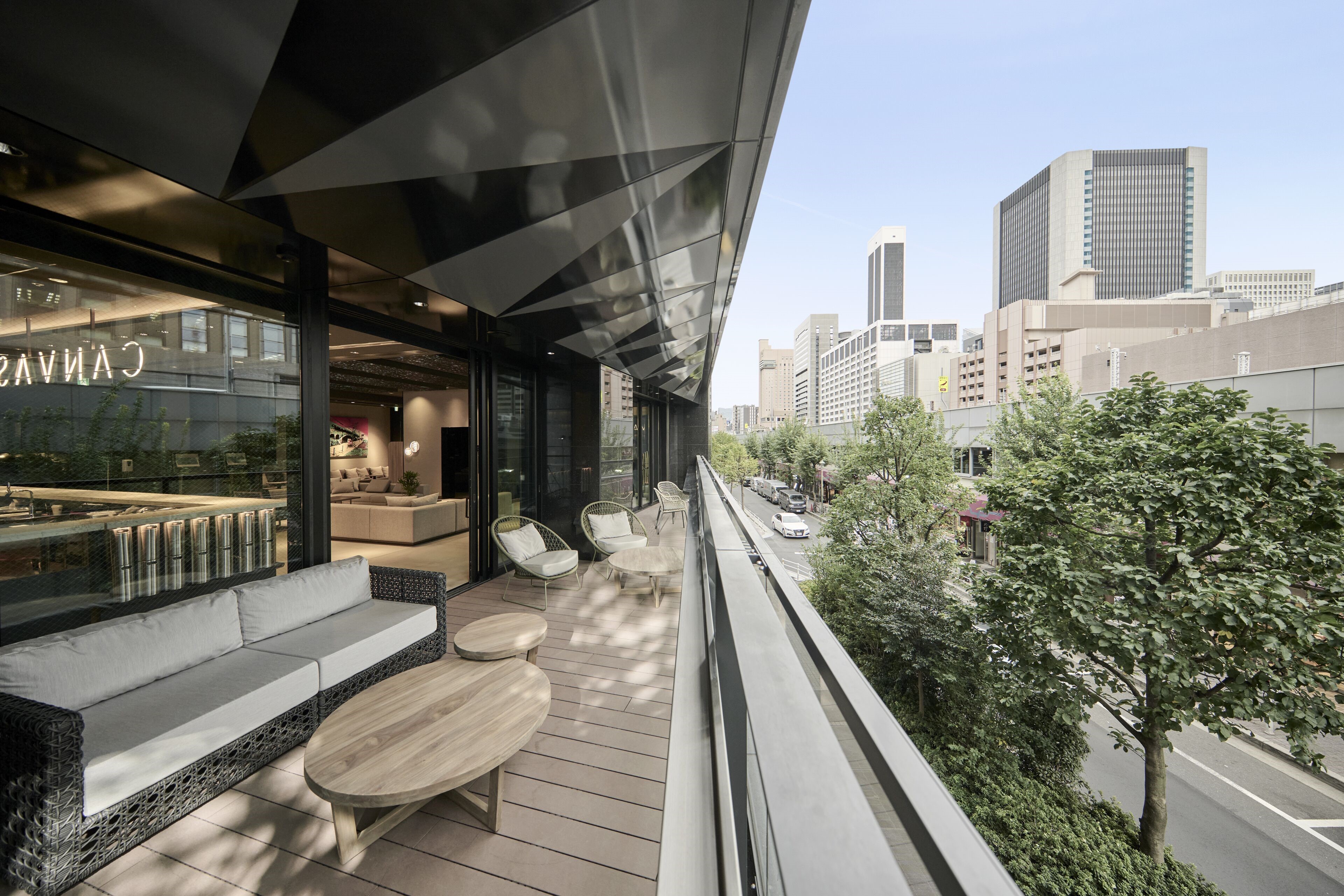 The Royal Park Canvas Ginza Corridor en Tokio