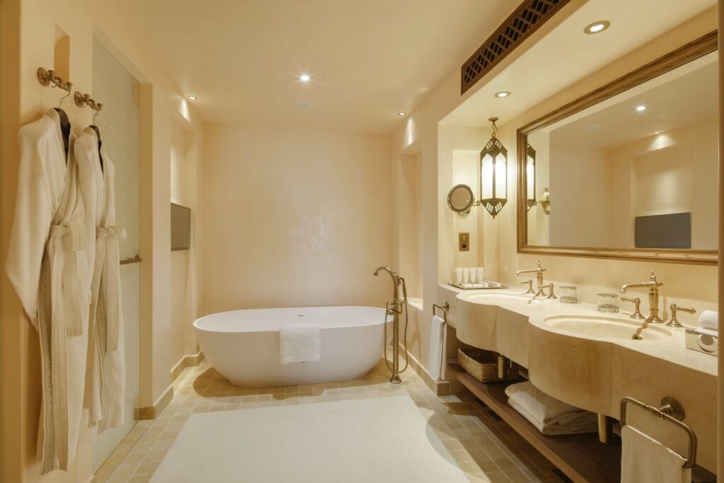 Al Wathba, a Luxury Collection Desert Resort & Spa