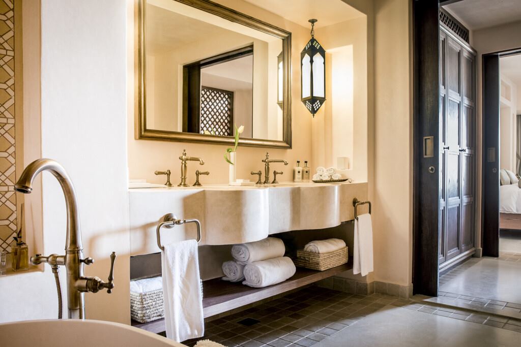 Al Wathba, a Luxury Collection Desert Resort & Spa