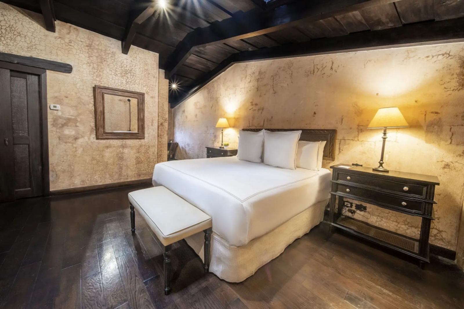 El Convento Boutique Hotel