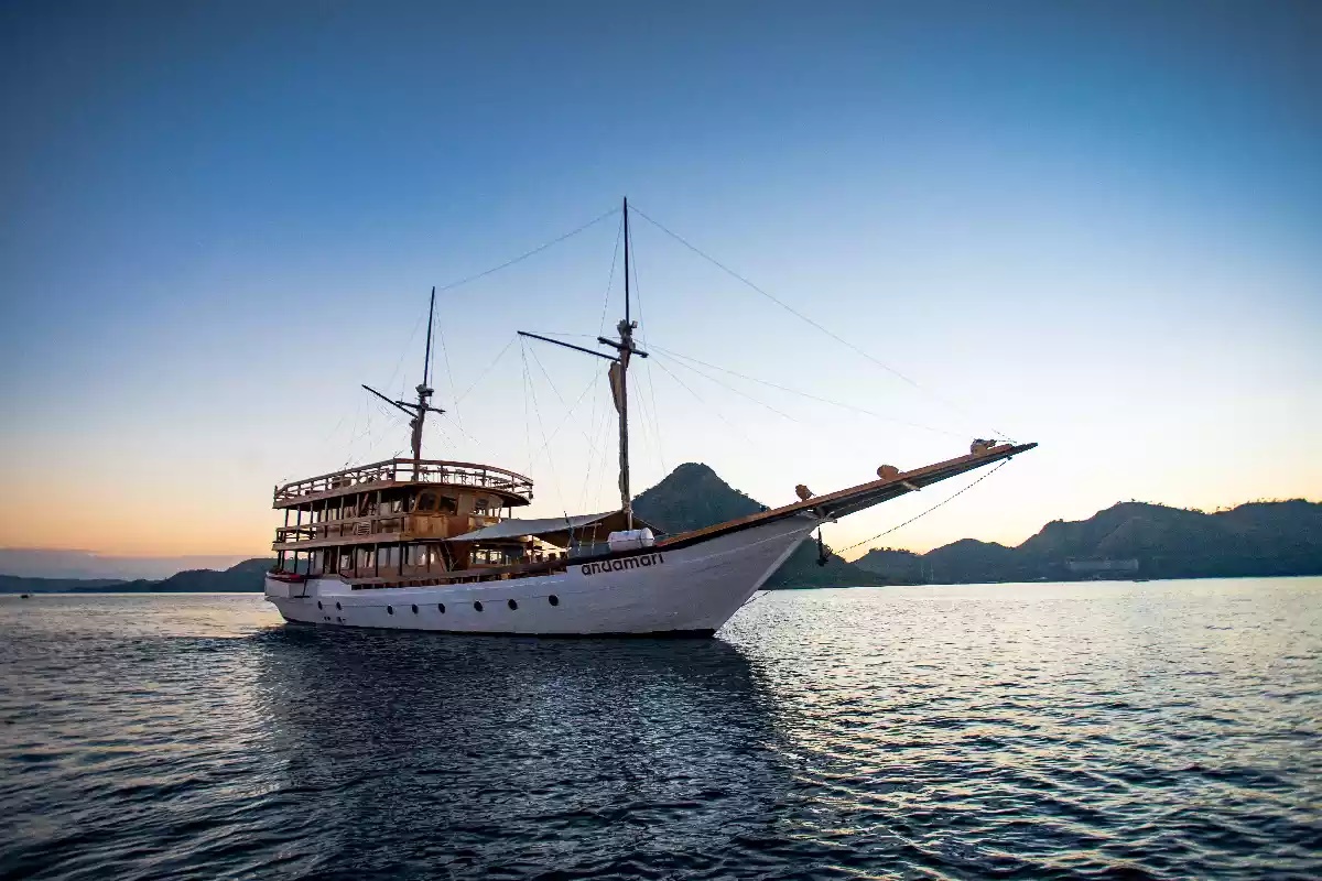 Private Charter Adishree