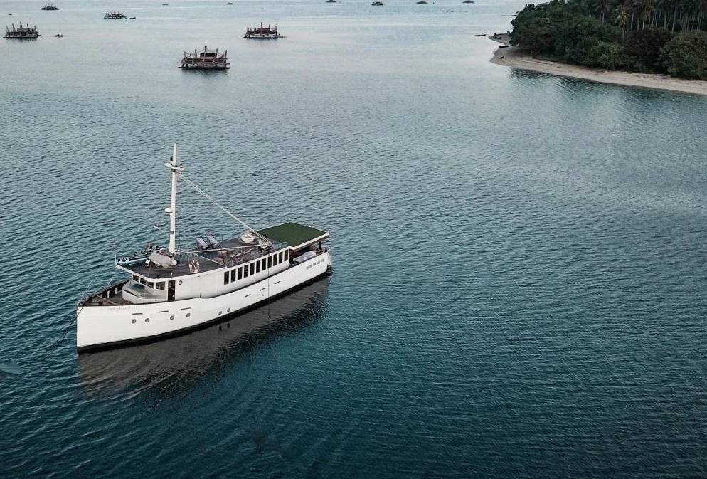 Private Charter Splendour