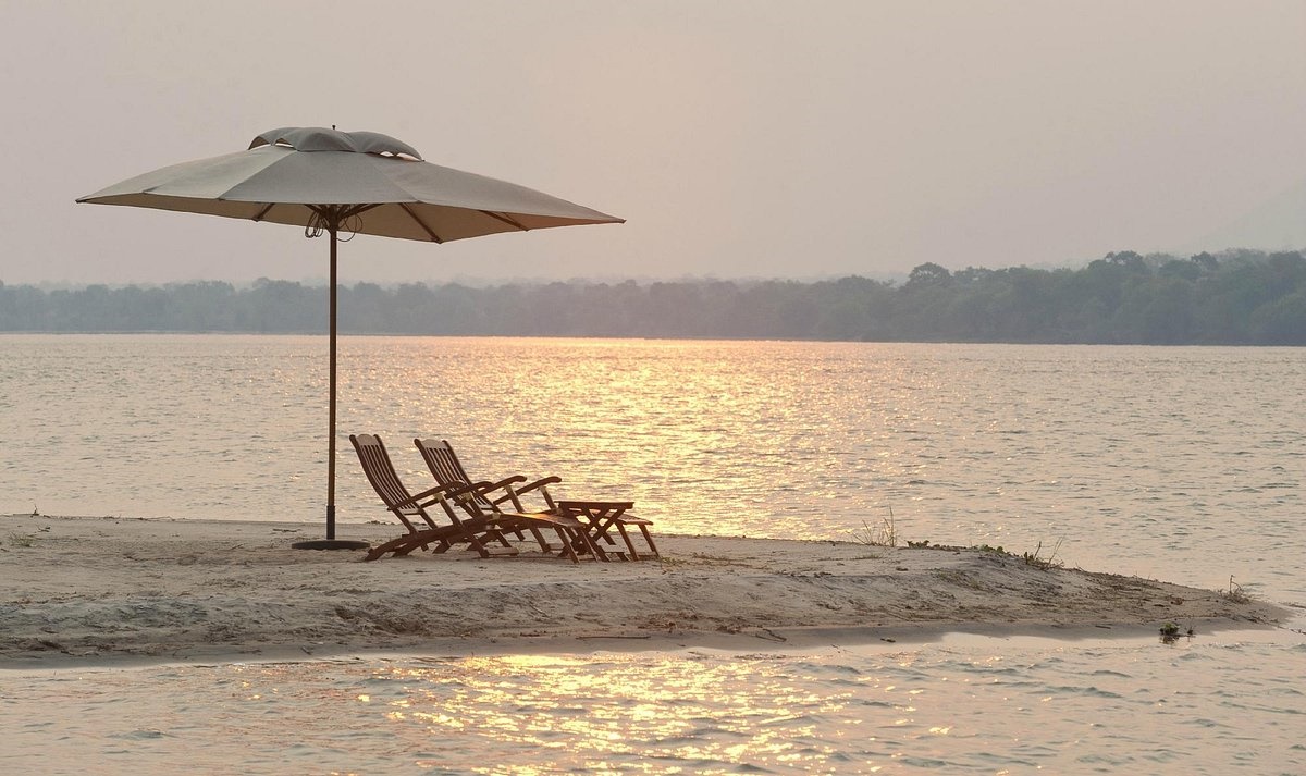 Baines’ River Camp