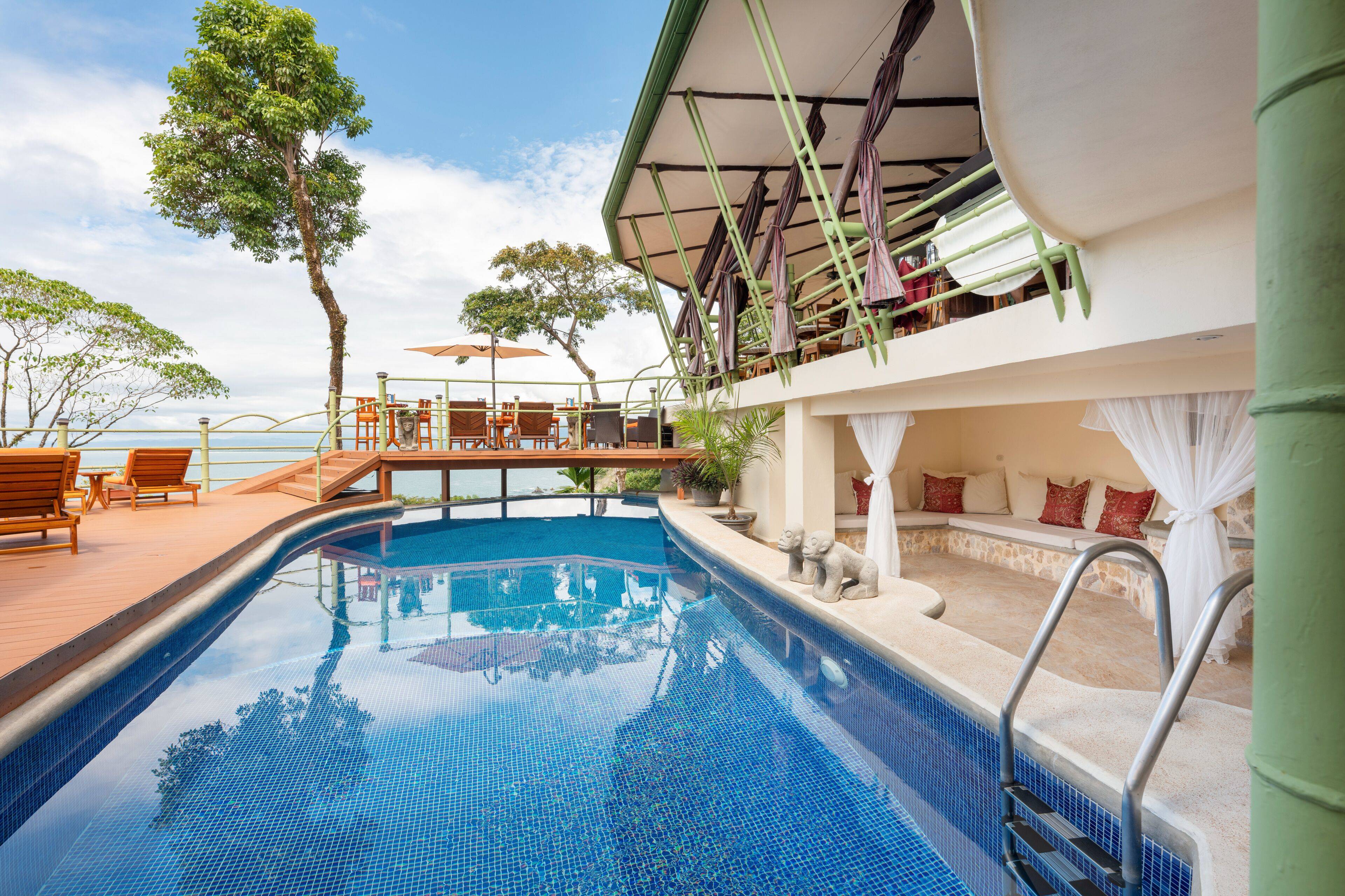 Issimo Suites Boutique Hotel and Spa