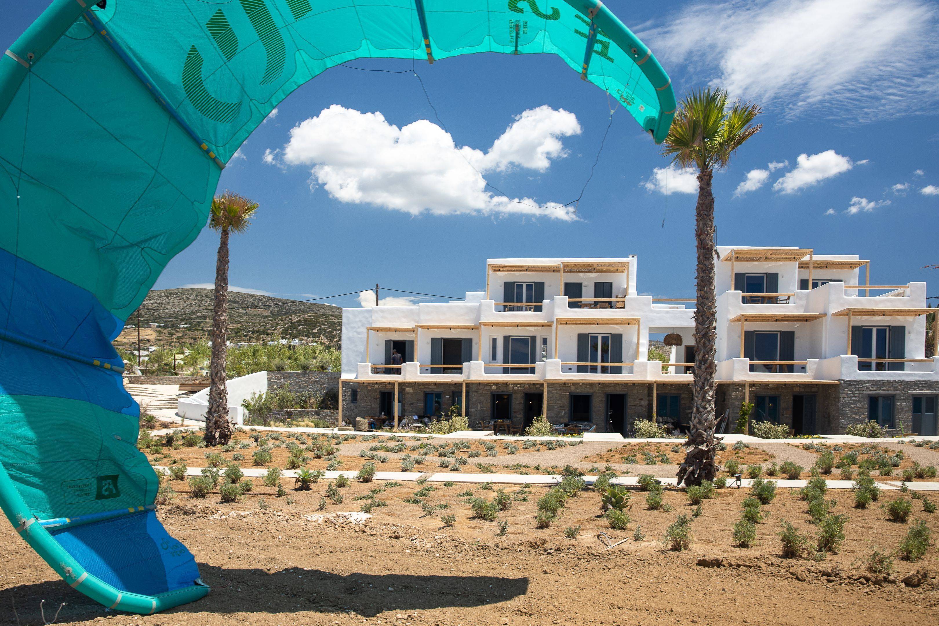 Seesoo Paros Beachfront Resort 