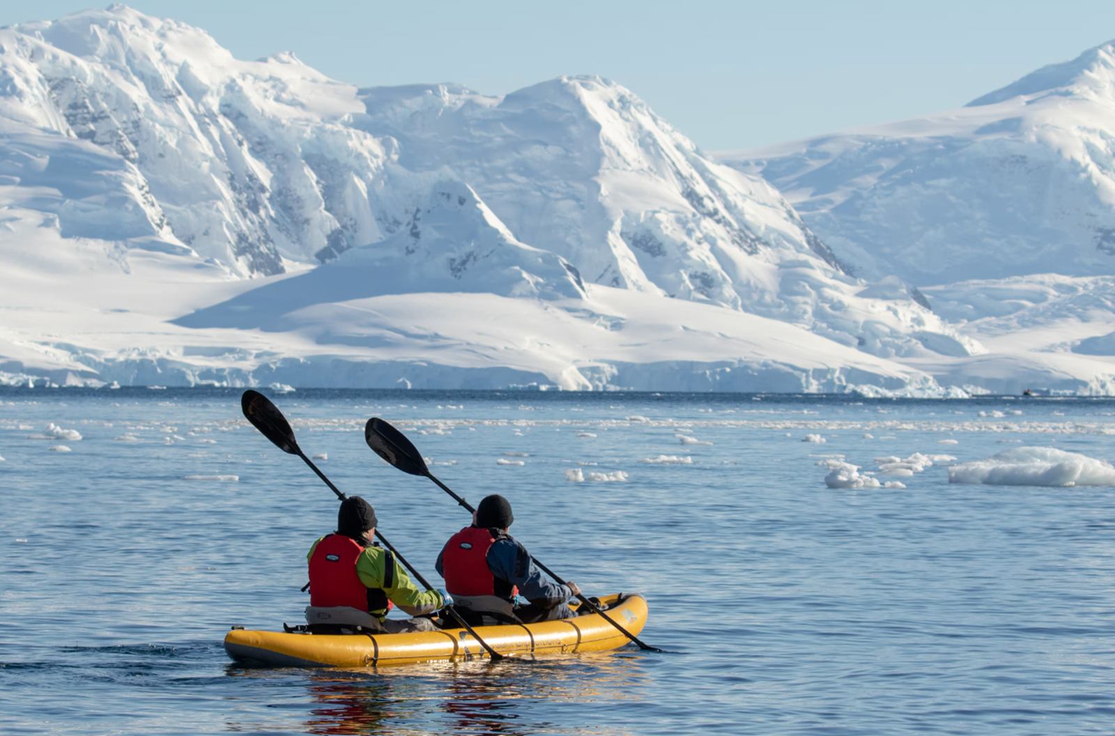 Quark Expeditions en Antártida