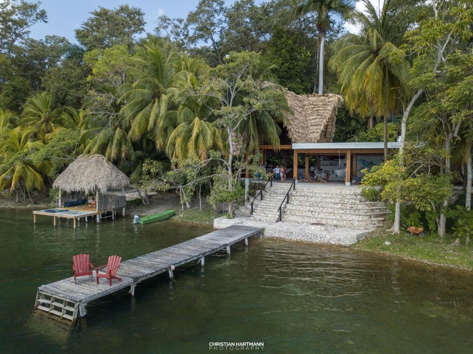 Hotel Gringo Perdido en lago peten itz