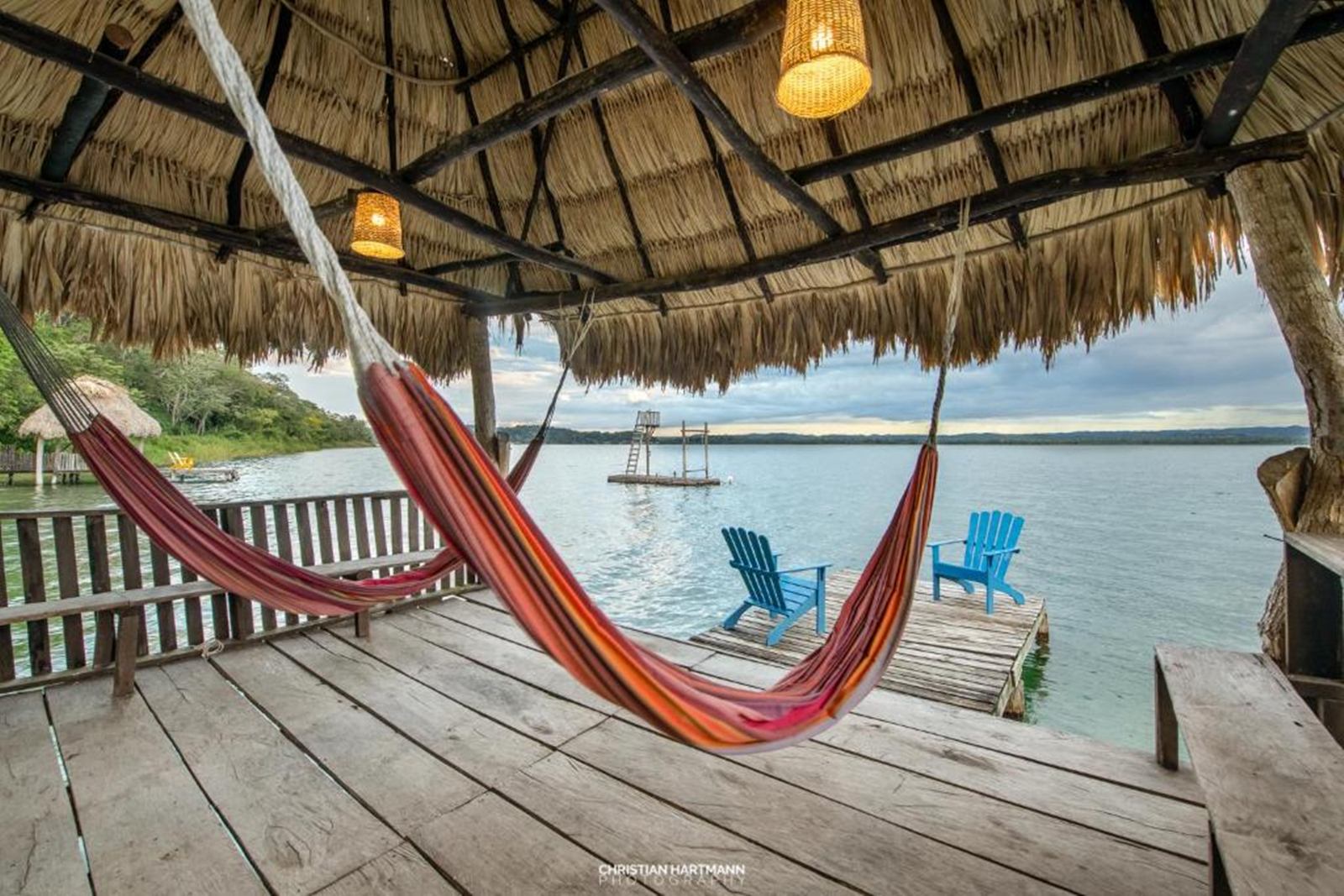 Hotel Gringo Perdido en lago peten itz