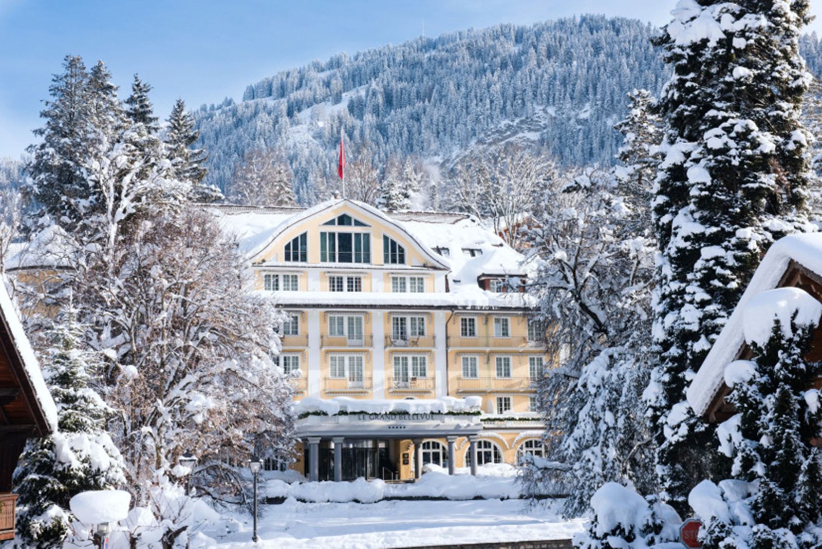 Navidades en Gstaad diseñado por LAT.40